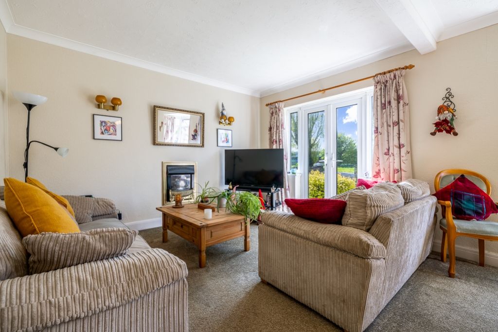 Property photo 3 of 23 2 North Forty Foot Bank (Boston)-16