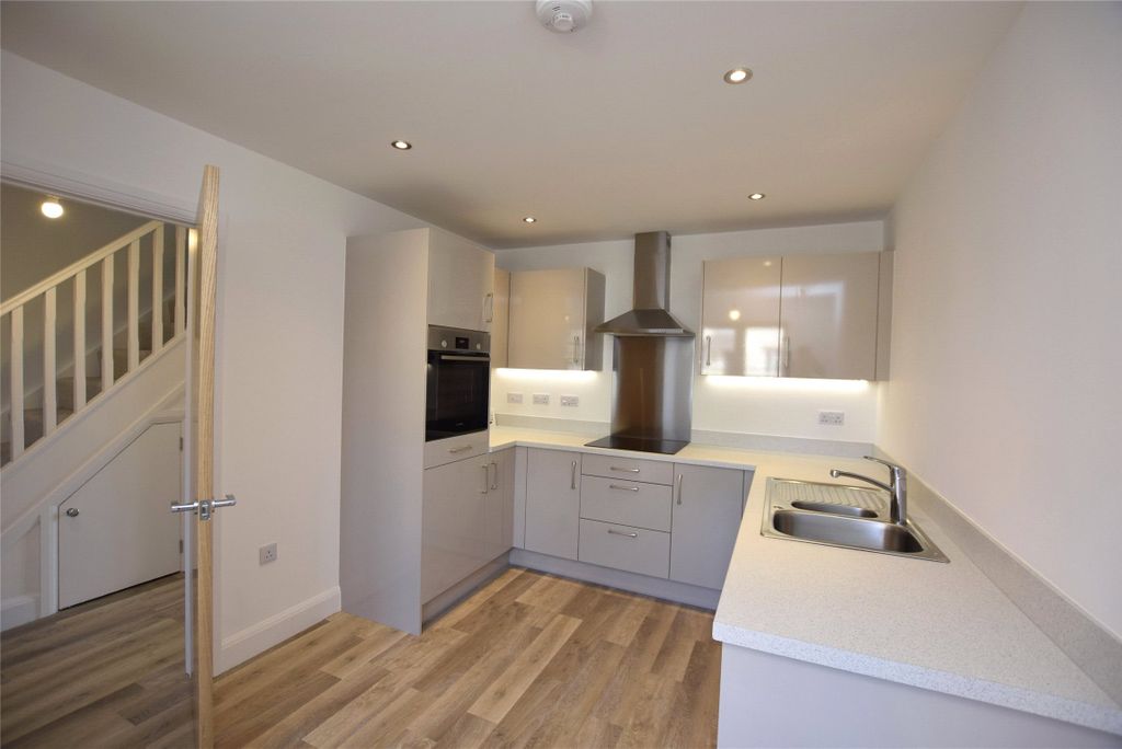 Property photo 3 of 11 Plot 15 Kitchen