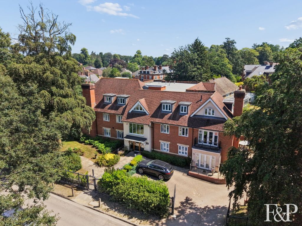 Property photo 1 of 28 5237410
