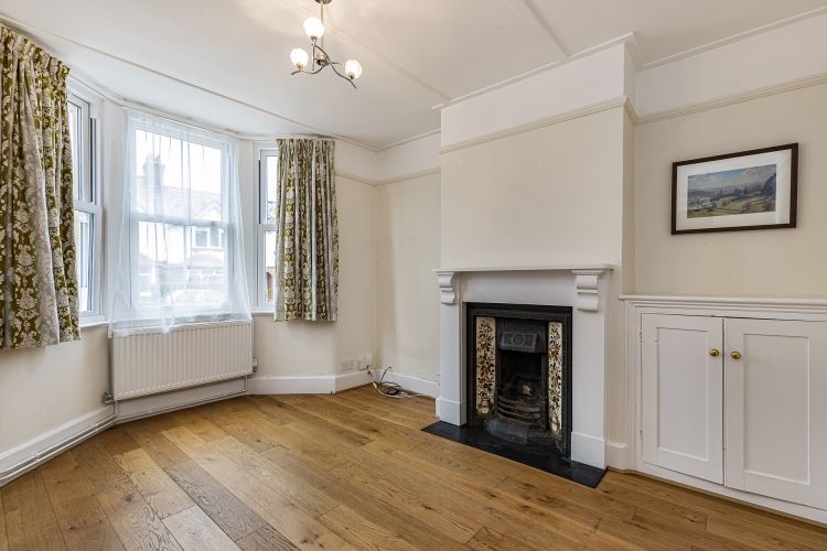 Property photo 2 of 16 304593