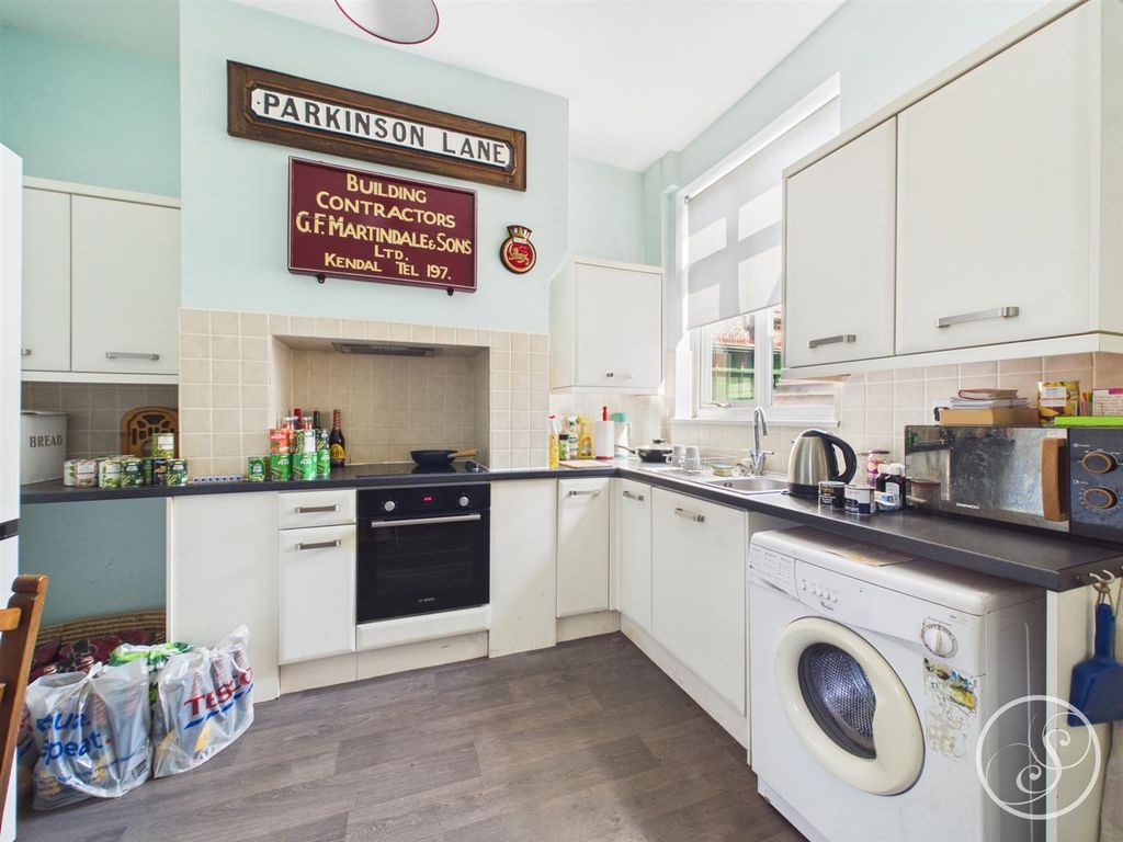 Property photo 3 of 15 Kitchen/Diner