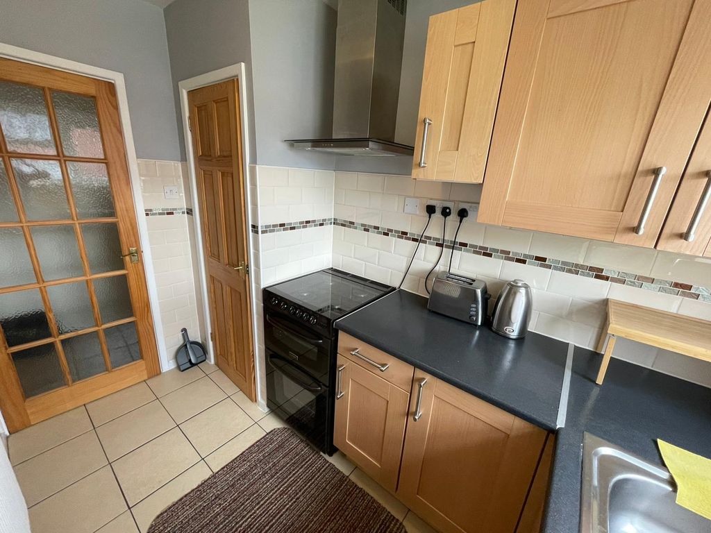 Property photo 3 of 8 View