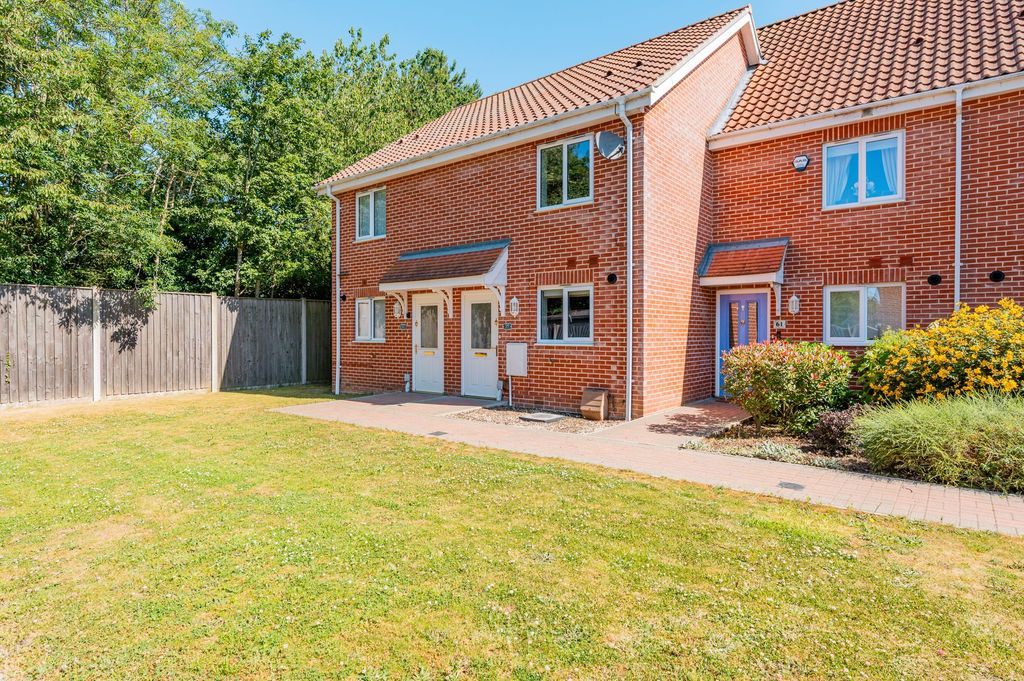 Property photo 1 of 11