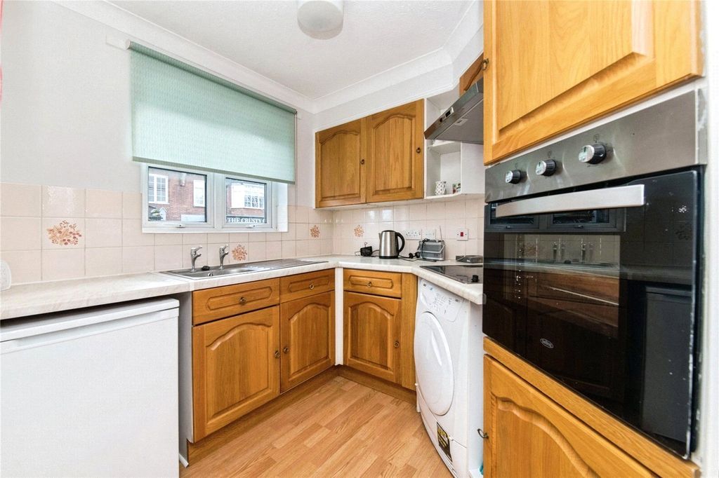 Property photo 2 of 13 Picture No. 07