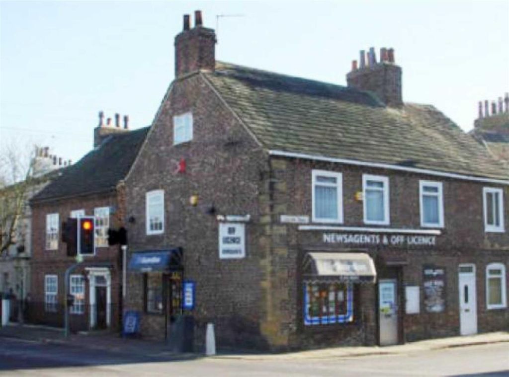 Property photo 1 of 4