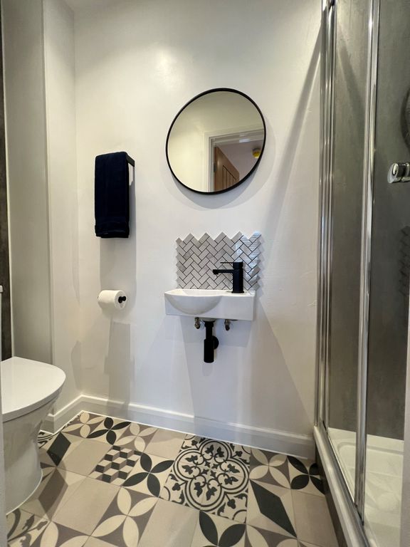 Property photo 3 of 5 Bathroom