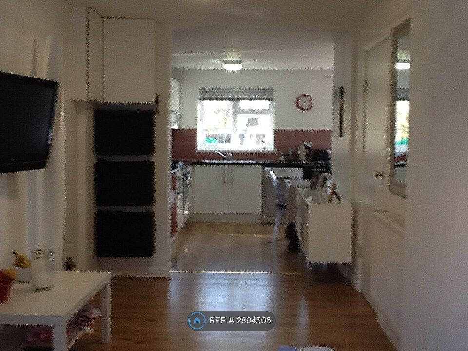 Property photo 3 of 13 Kitchen/Dining Room