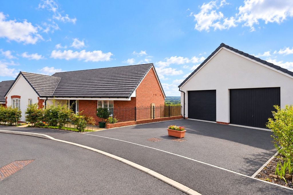 Property photo 1 of 15 Picture No. 01