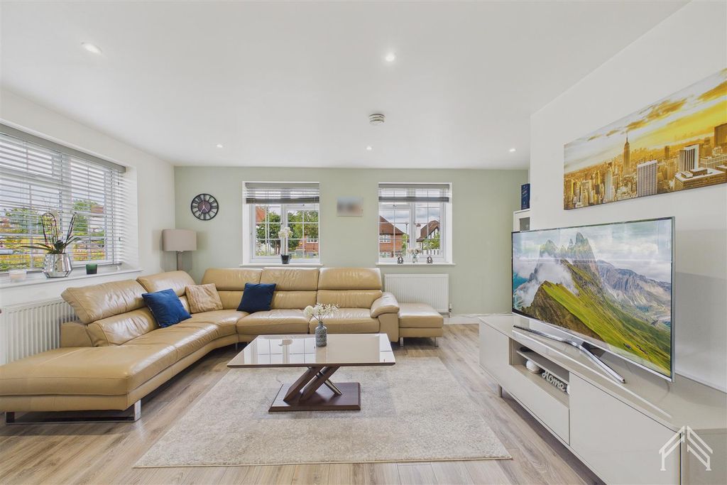 Property photo 1 of 8 1.Jpg