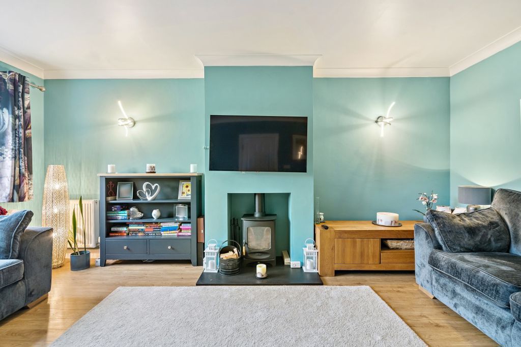 Property photo 3 of 21 Photo 17