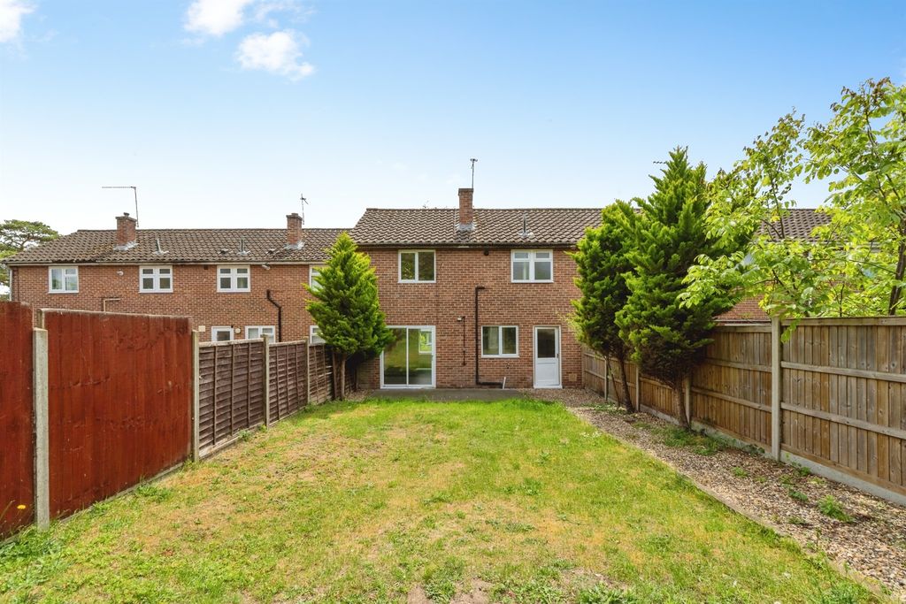 Property photo 2 of 14