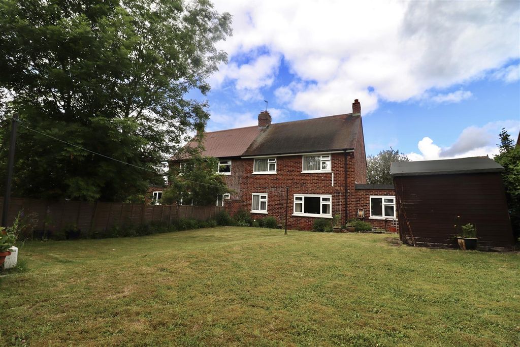Property photo 3 of 13 Img_9906.Jpg