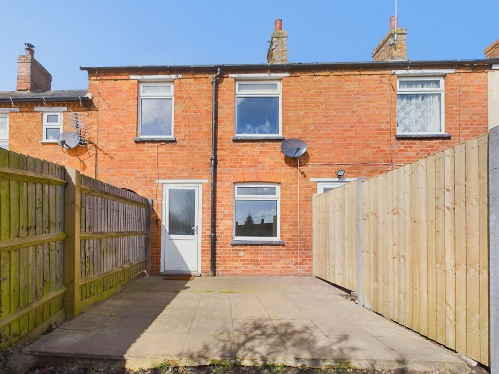 Property photo 3 of 21