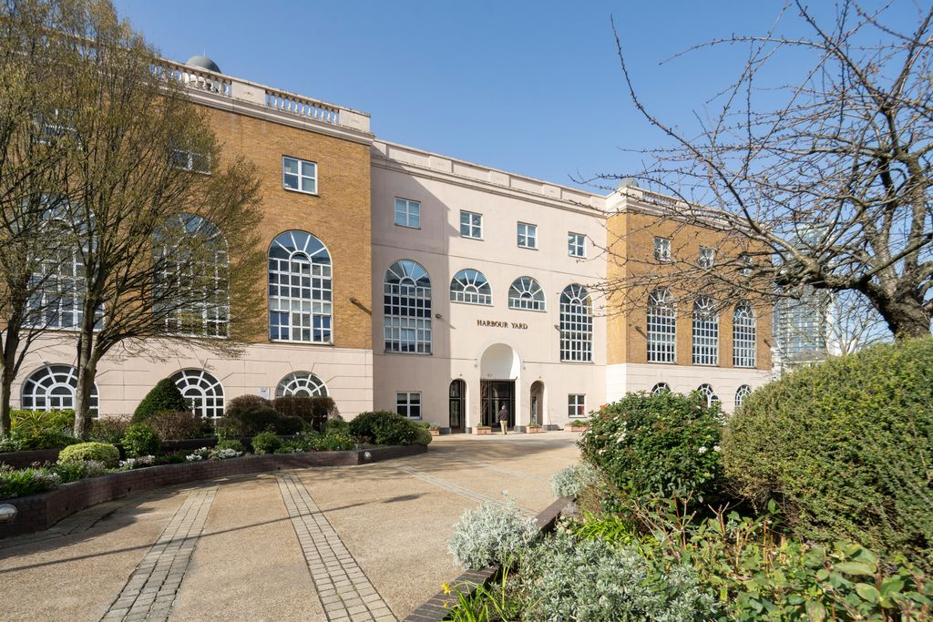 Property photo 2 of 8 MC4314-1704-Hr_Edit.Jpg