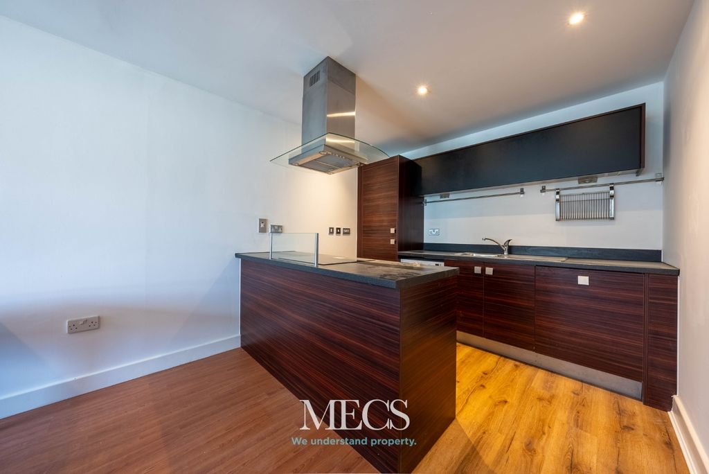 Property photo 2 of 9 4150342