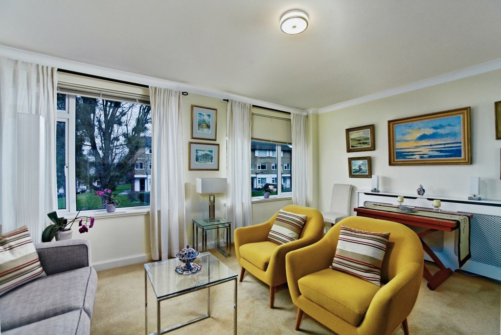 Property photo 2 of 16 Pbox-Img.Jpg