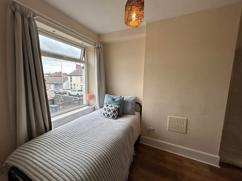 Property photo 3 of 6 Photo 10