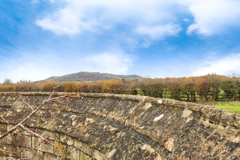 Property photo 2 of 36 Photo