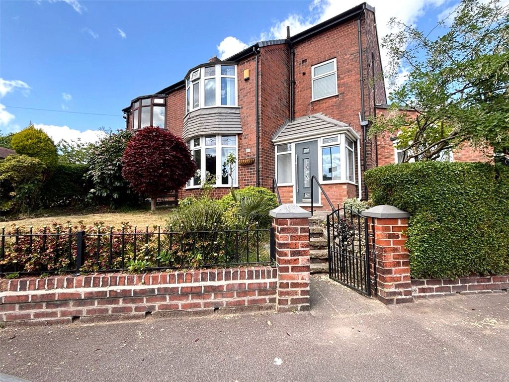 Property photo 2 of 33 Picture No. 37
