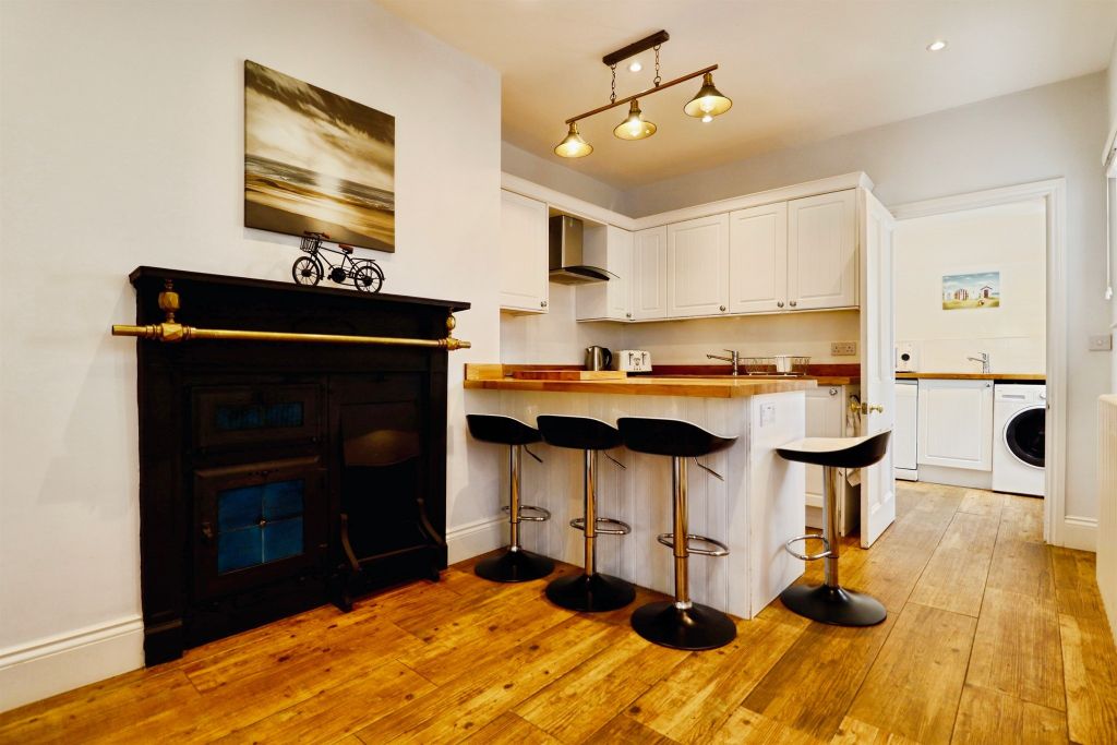 Property photo 1 of 10 Image