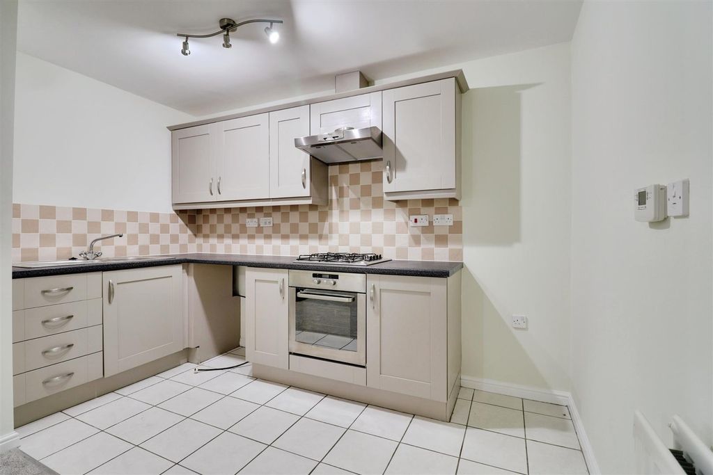 Property photo 2 of 14 E282Ef0B-Img_3563-Img_3565.Jpg