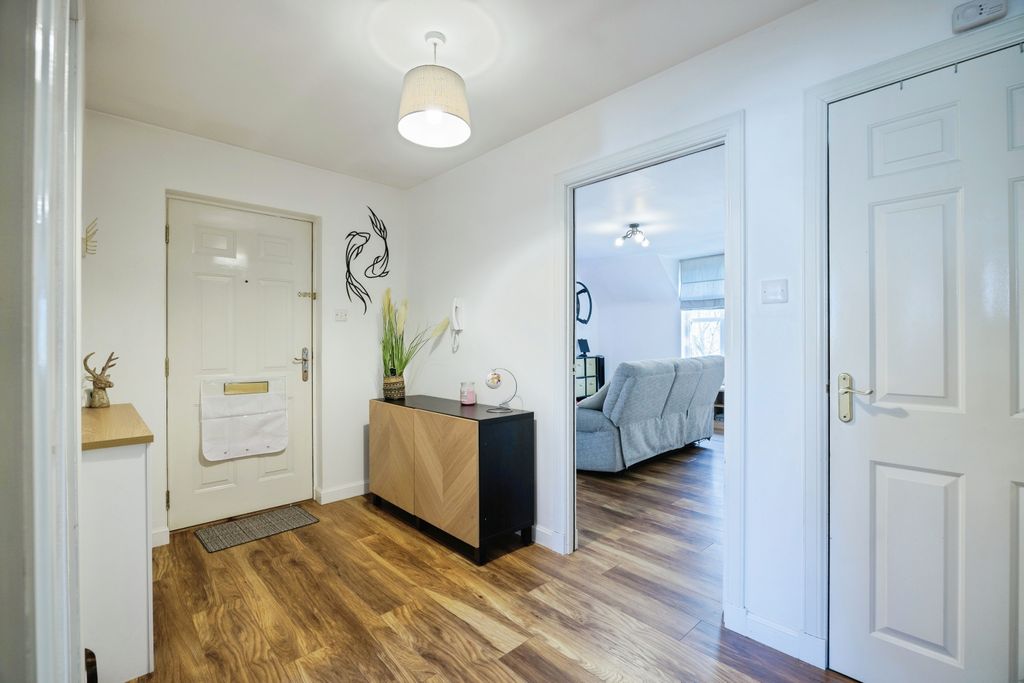 Property photo 1 of 15 Hallway