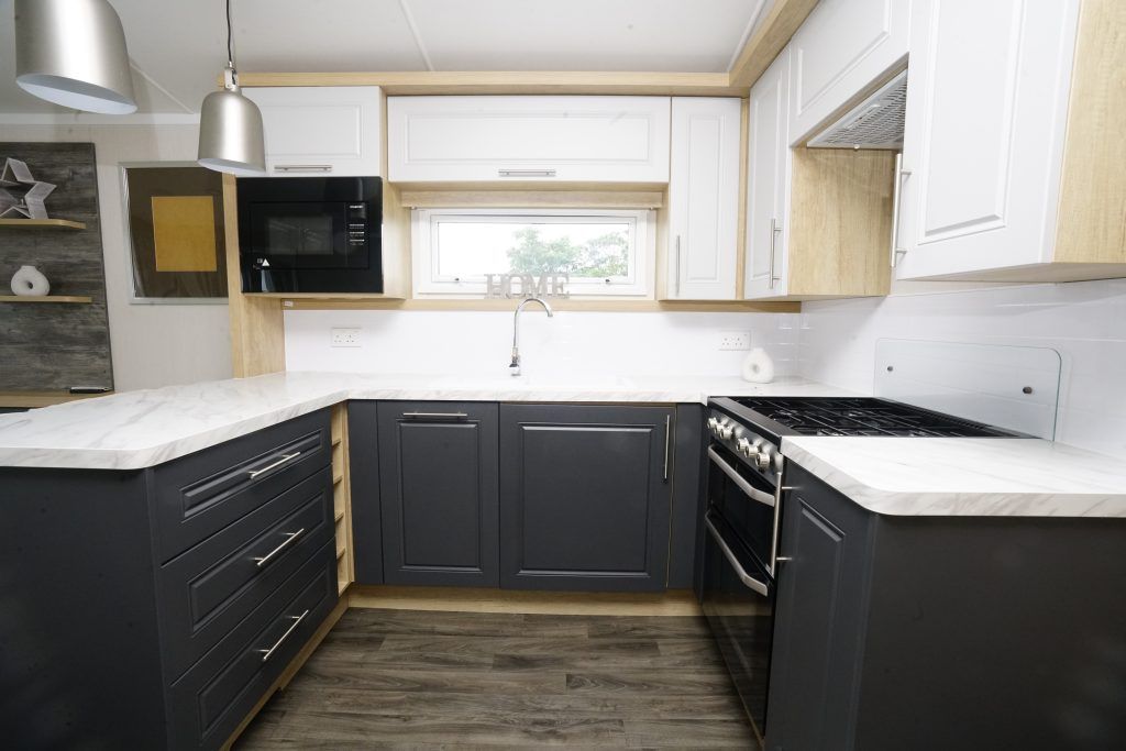 Property photo 2 of 5 Pb Exclusive4.Jpg
