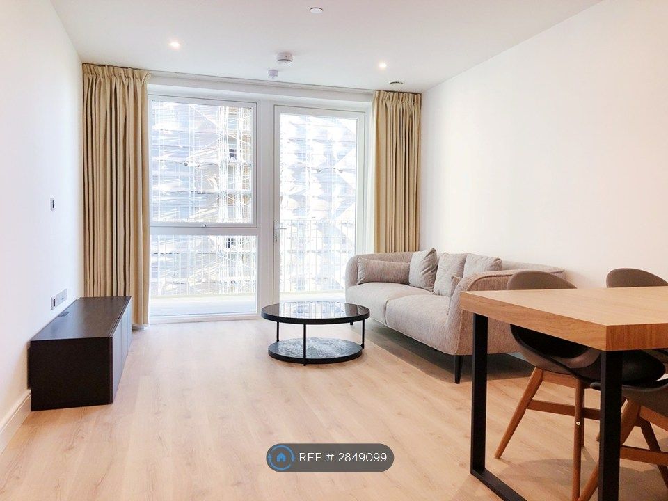 Property photo 2 of 15 Balcony