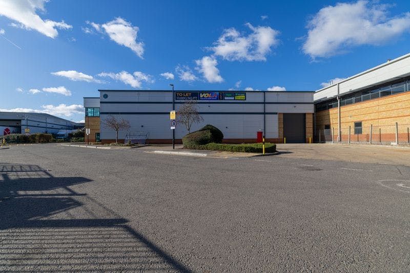 Property photo 2 of 5 Bpo9Zxcg.Jpg