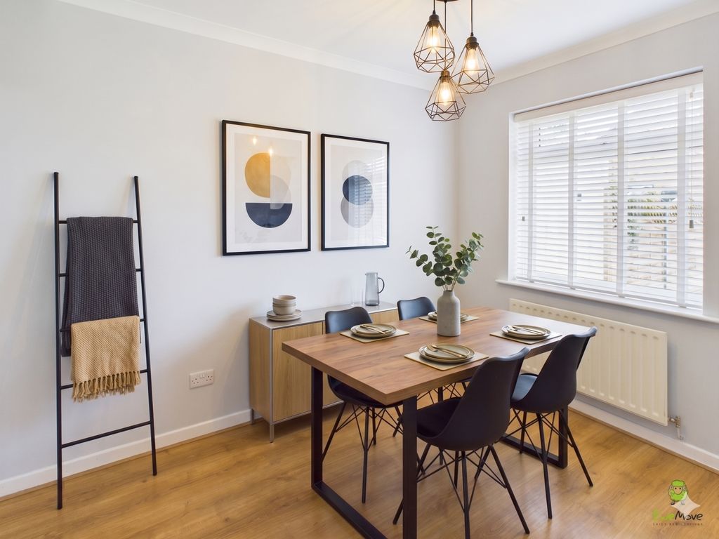 Property photo 3 of 15 Dining Room Presented By James Hillier Ewemove Bex