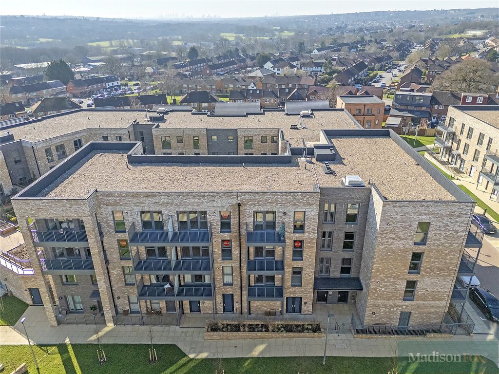 Property photo 1 of 18 Picture No. 15