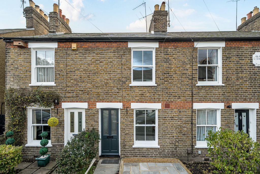 Property photo 1 of 27 1372950-1-6900E75...