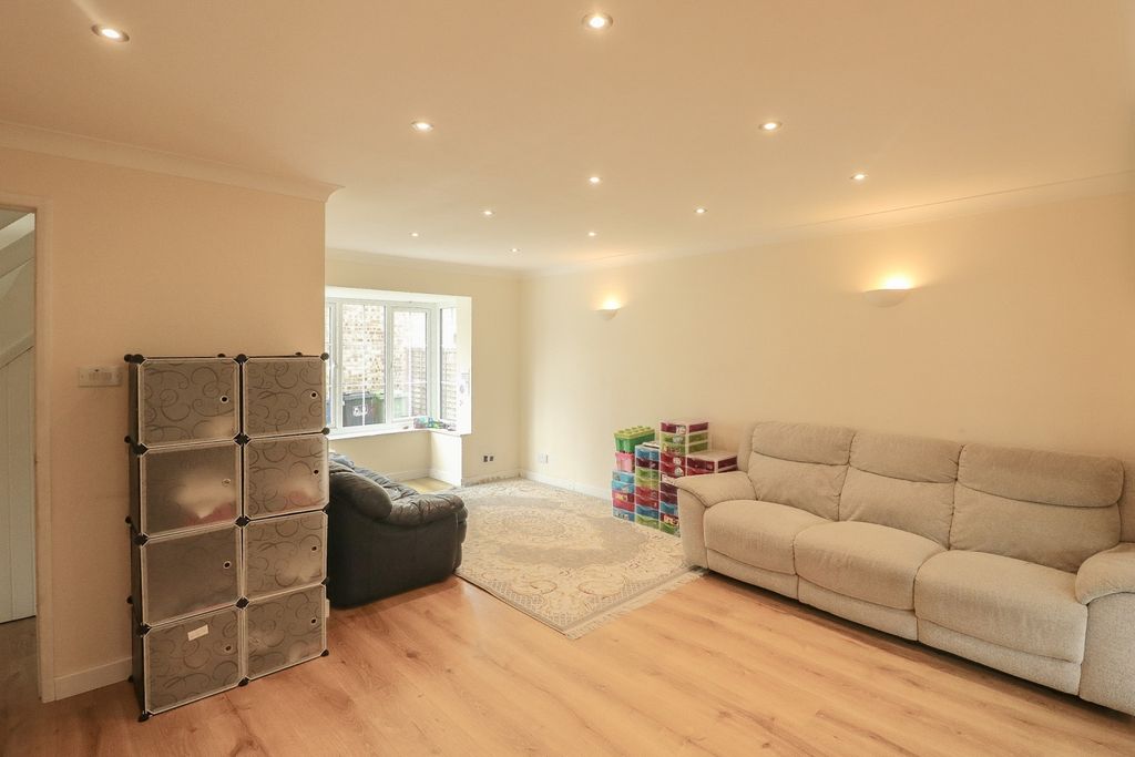 Property photo 2 of 23 3-Img_0442