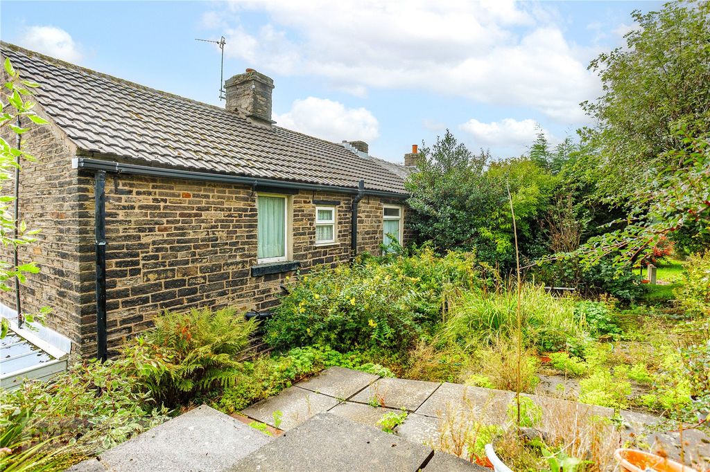 Property photo 3 of 22 Rear Garden