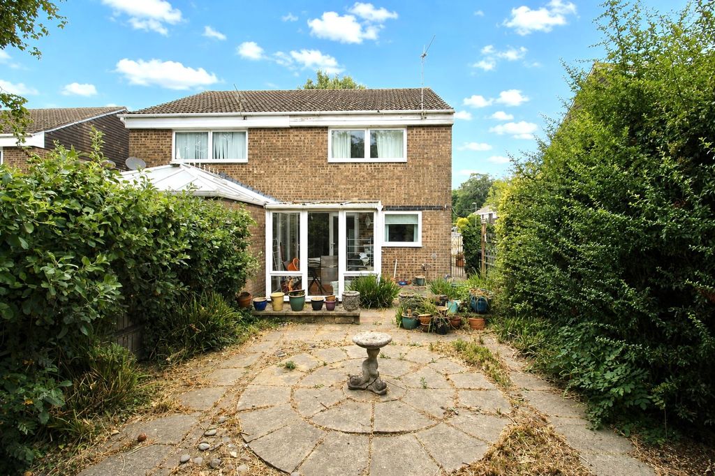 Property photo 2 of 10