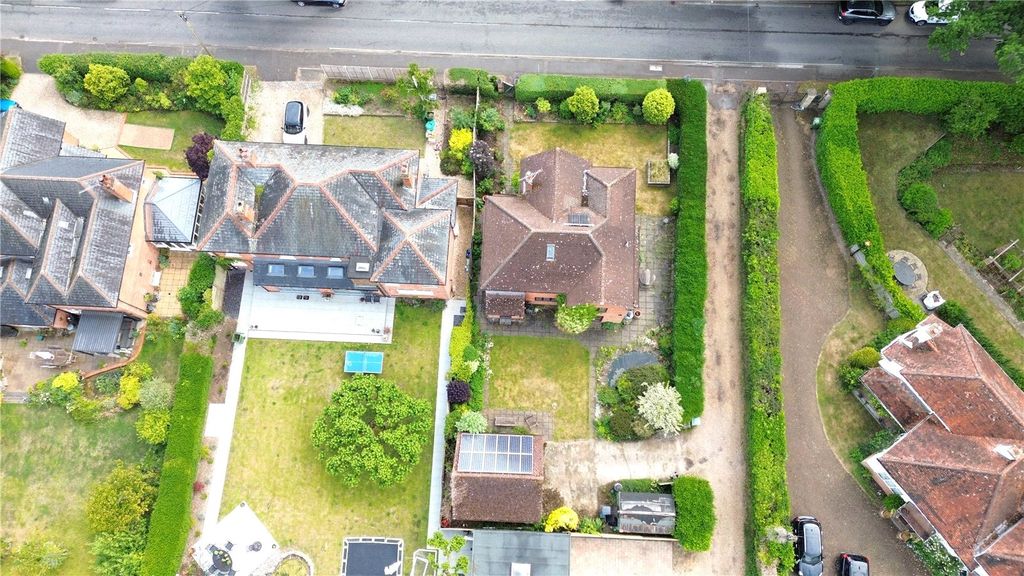 Property photo 2 of 18 Aerial