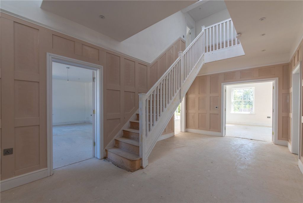 Additional image 15 of 6 bed detached house for saleOak Tree Drive, Newtown, Newbury, Hampshire RG20