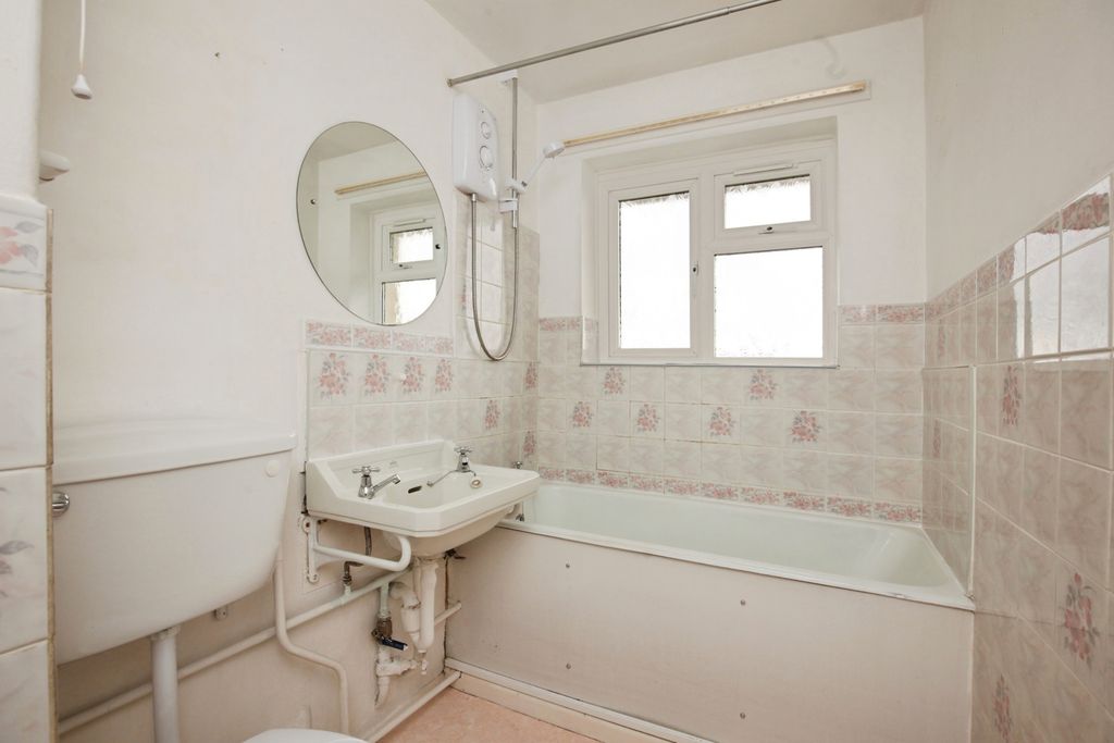 Property photo 3 of 15 Pbox-Img.Jpg