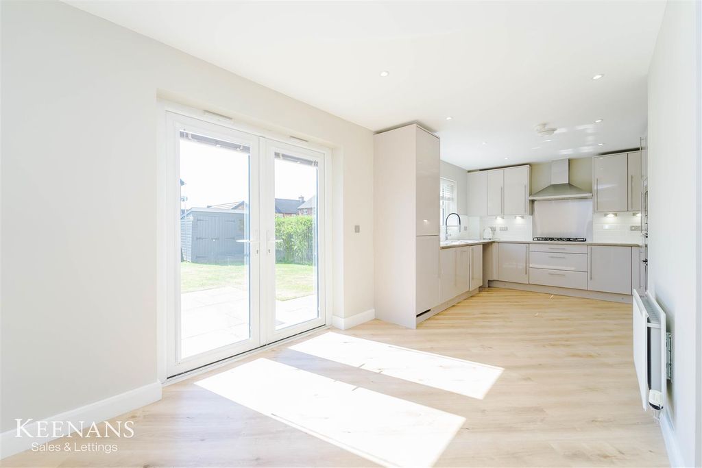 Property photo 3 of 46 3.Jpg