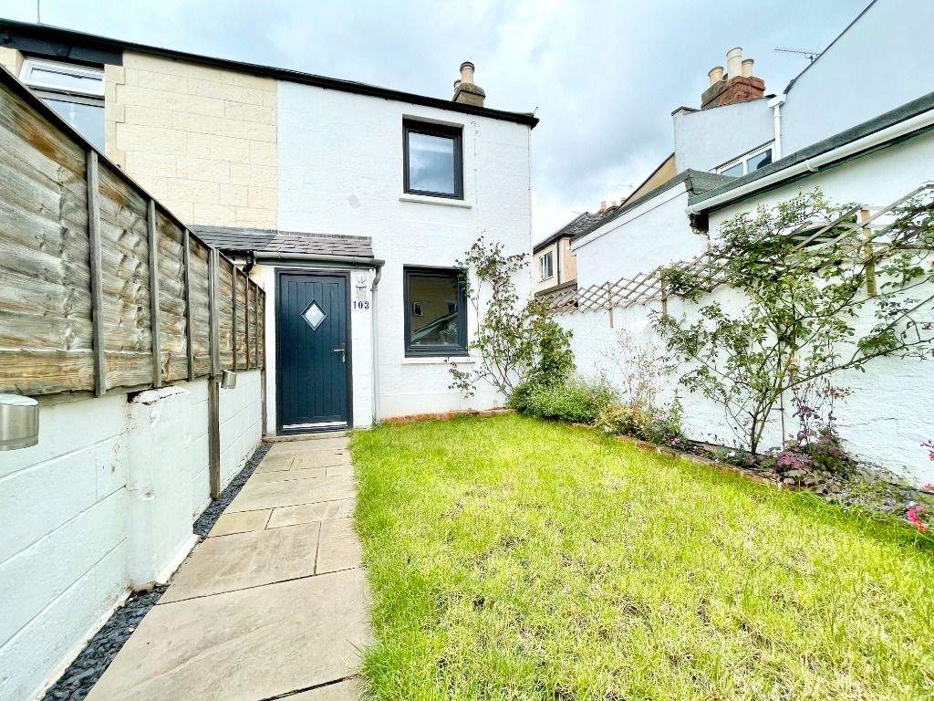 Property photo 2 of 14