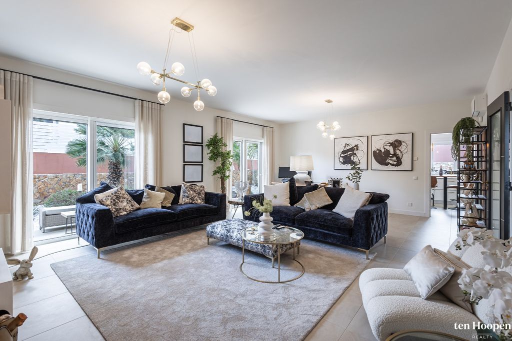 Property photo 2 of 30