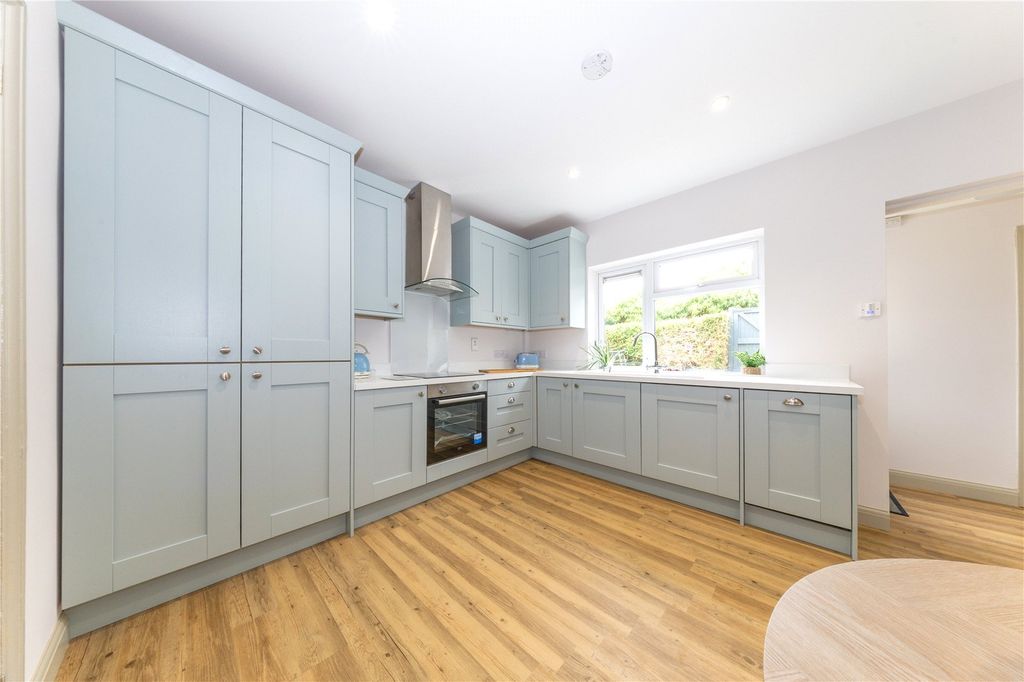 Property photo 2 of 17 Kitchen Dining Room