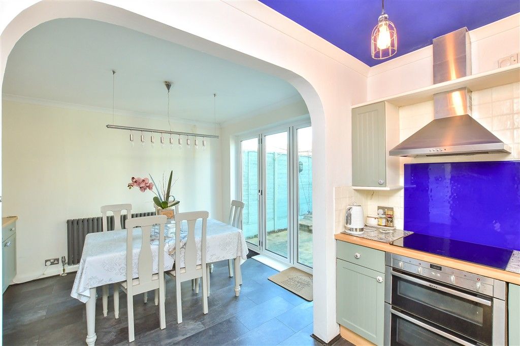 Property photo 1 of 11 Dining Area