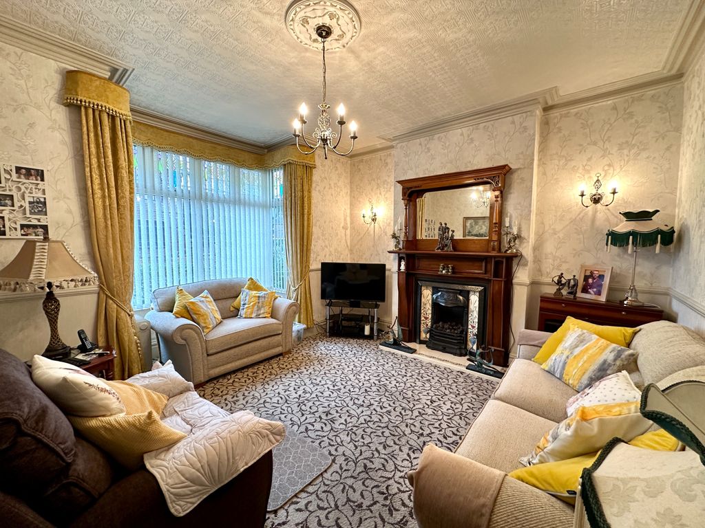 Property photo 2 of 26