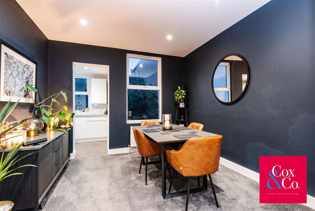 Property photo 2 of 15 81N_4184.Jpg