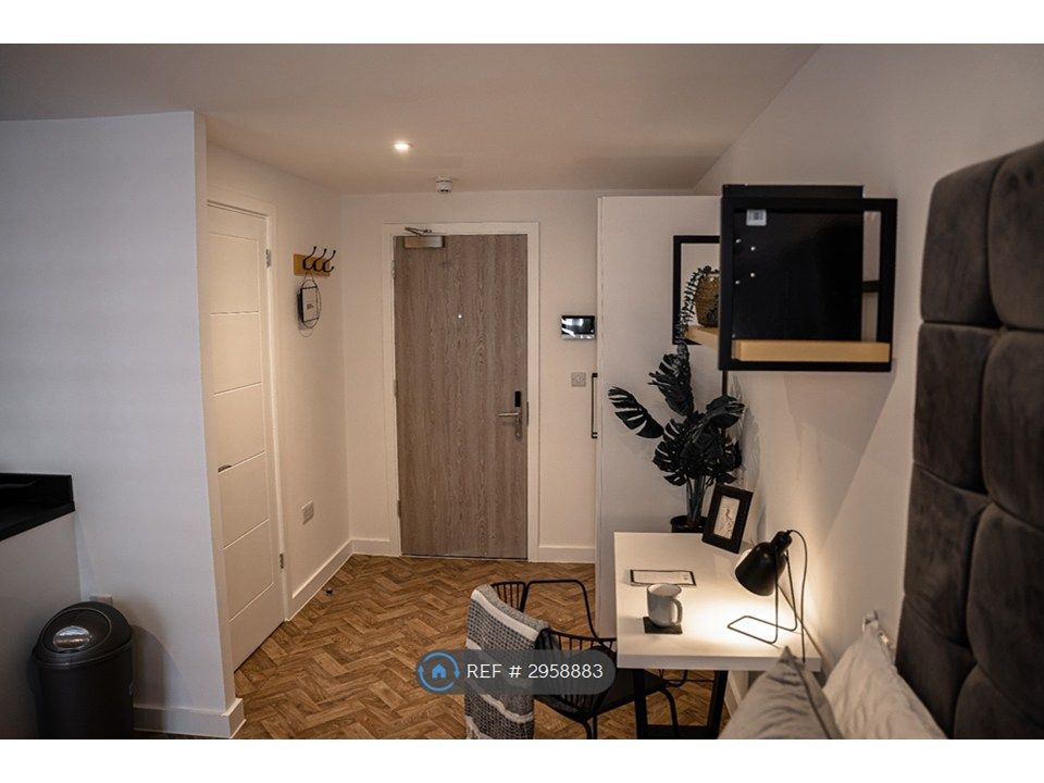 Property photo 3 of 29