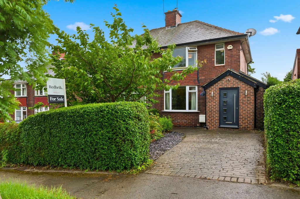 Property photo 1 of 37