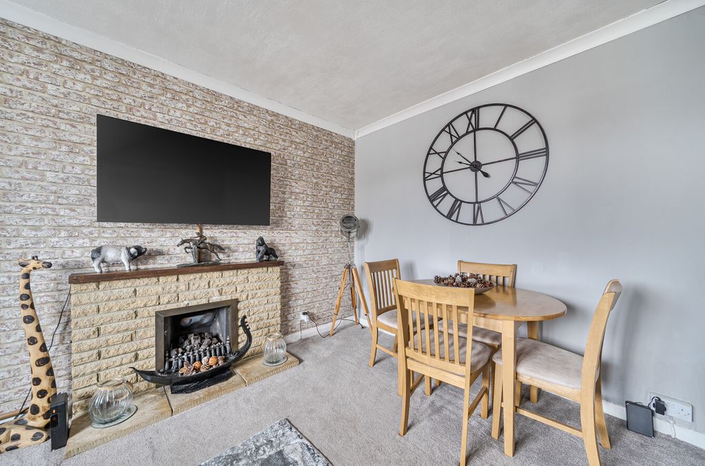 Property photo 3 of 20 Picture 3