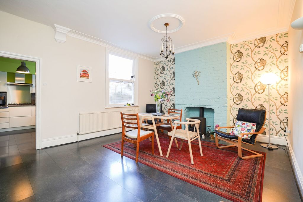 Property photo 3 of 16
