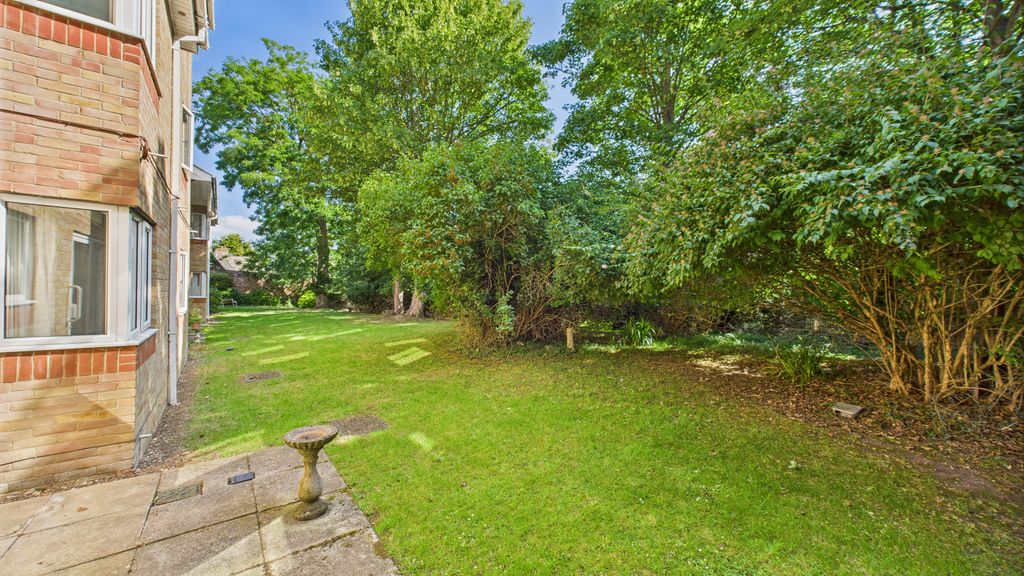 Property photo 3 of 9